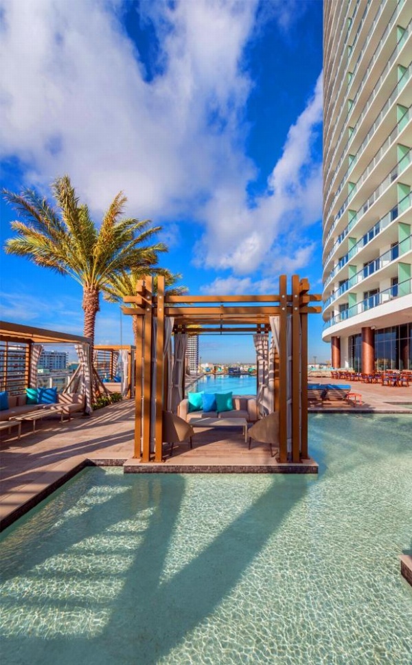 Hyde Beach Resort Rentals image 11